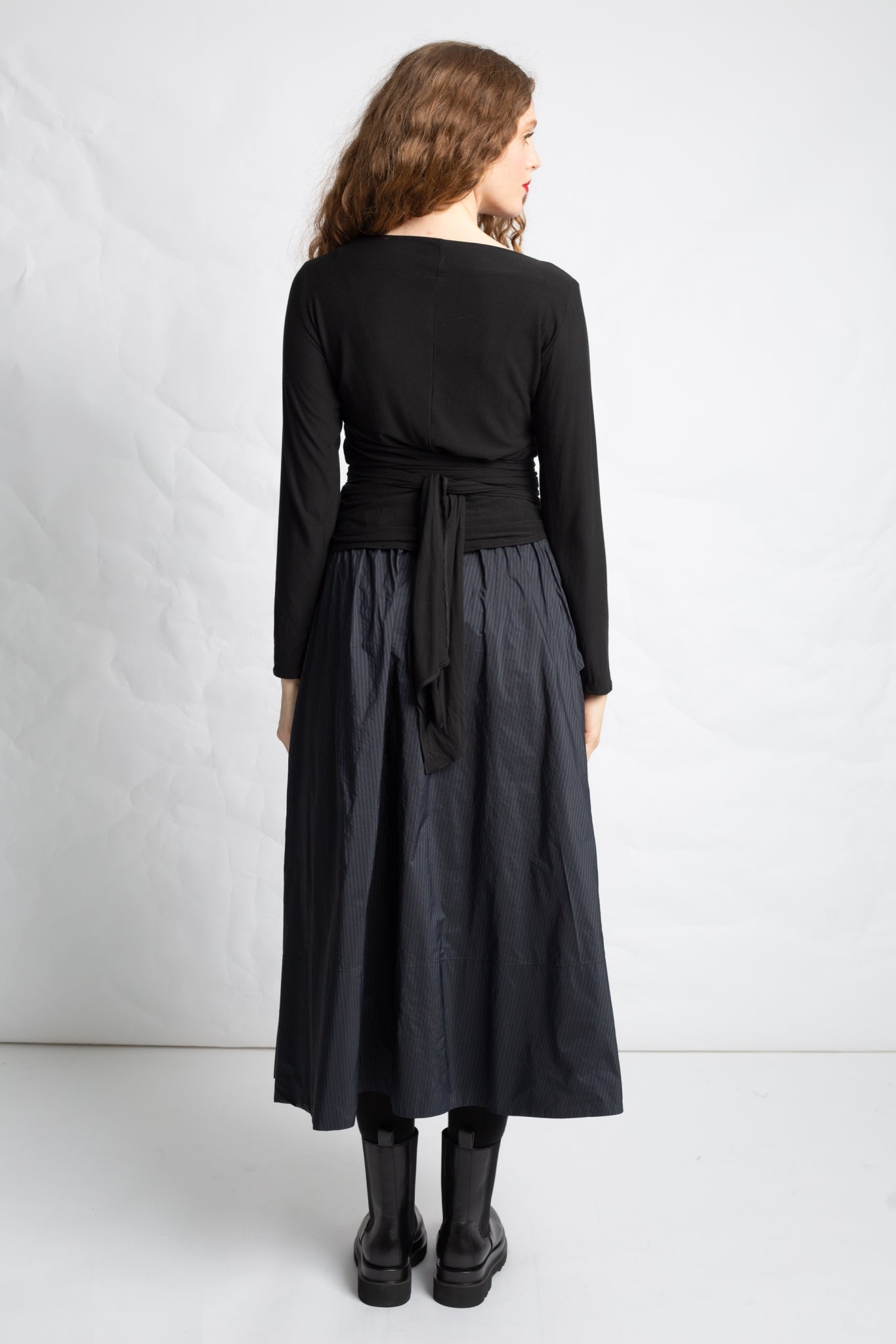 Taffeta midi skirt J630