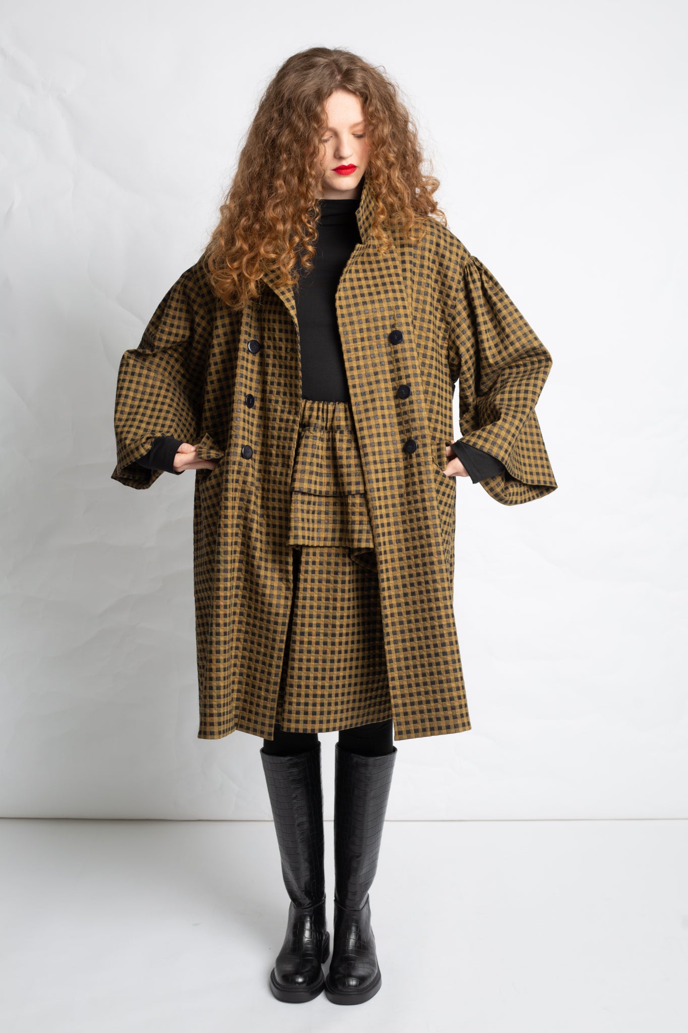 3/4 jacket in checkered cotton mix V501