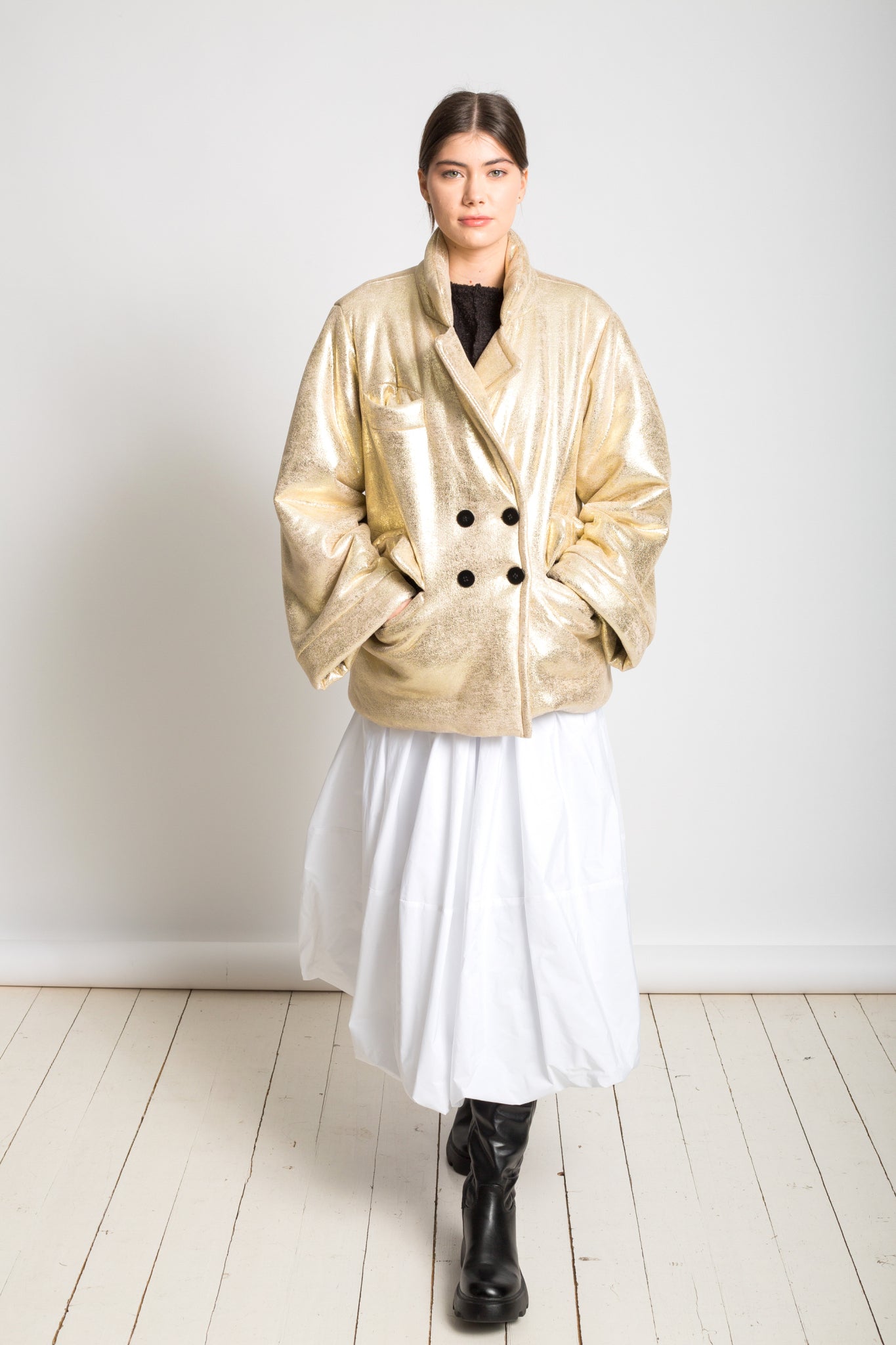 Short golden jacket type "down jacket" V485