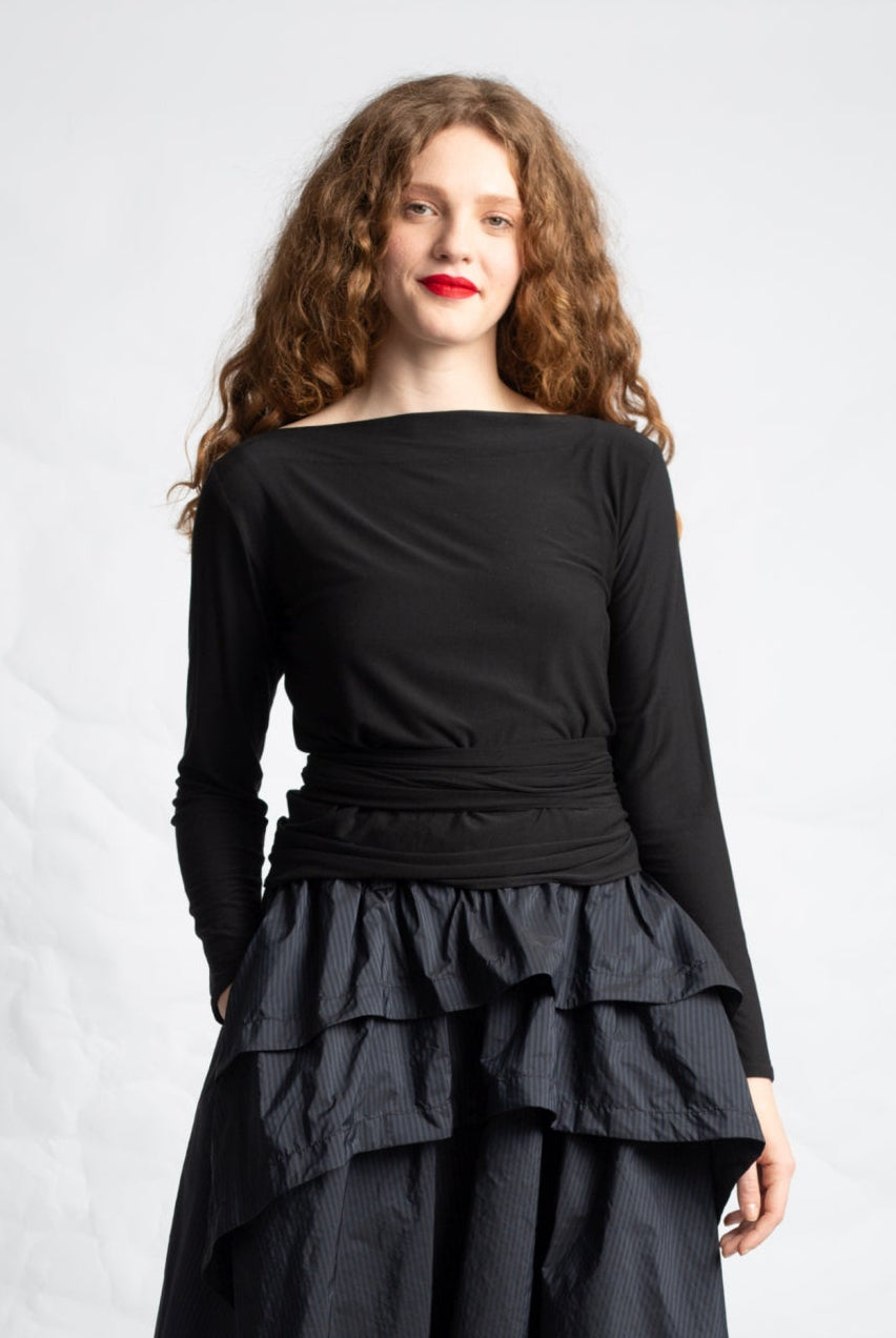 Wrap top in bamboo with long sleeves